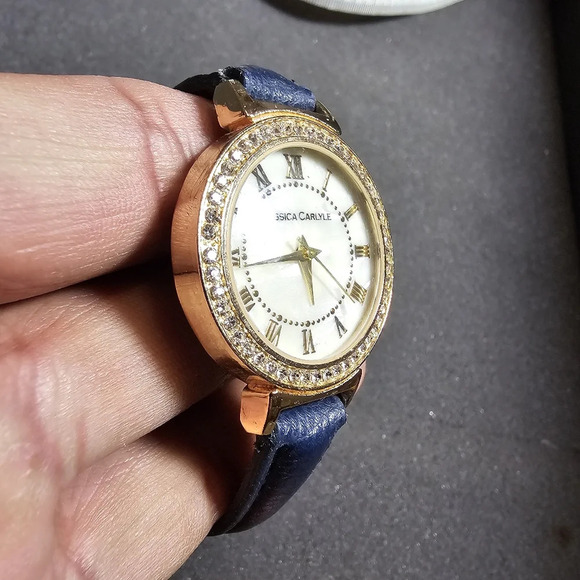 Jessica Carlyle Ladies Quartz Fashion Watch Gold Tone MOP Crystal Bezel Working - Picture 2 of 10